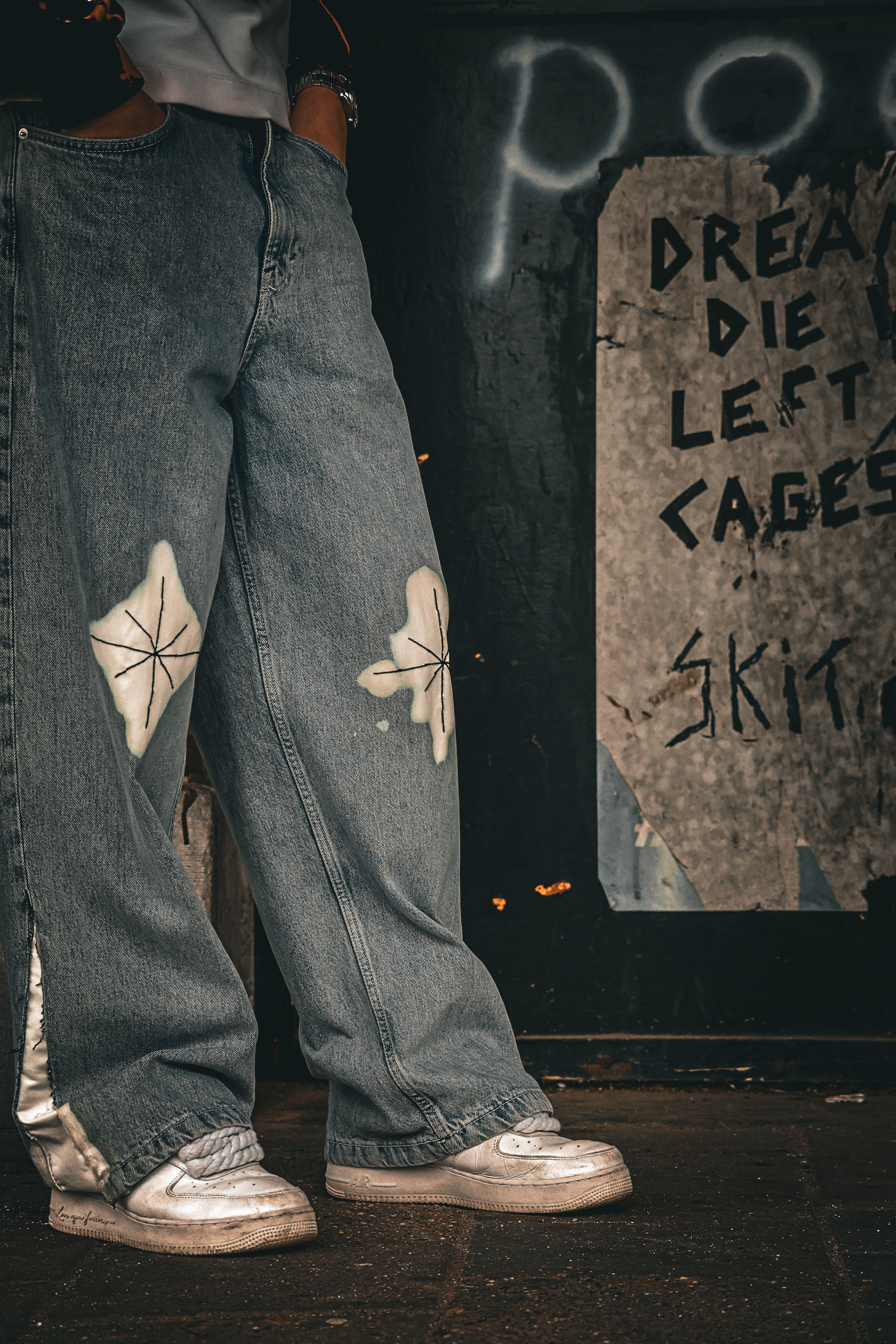 "NIIIGHTLIFE" jeans