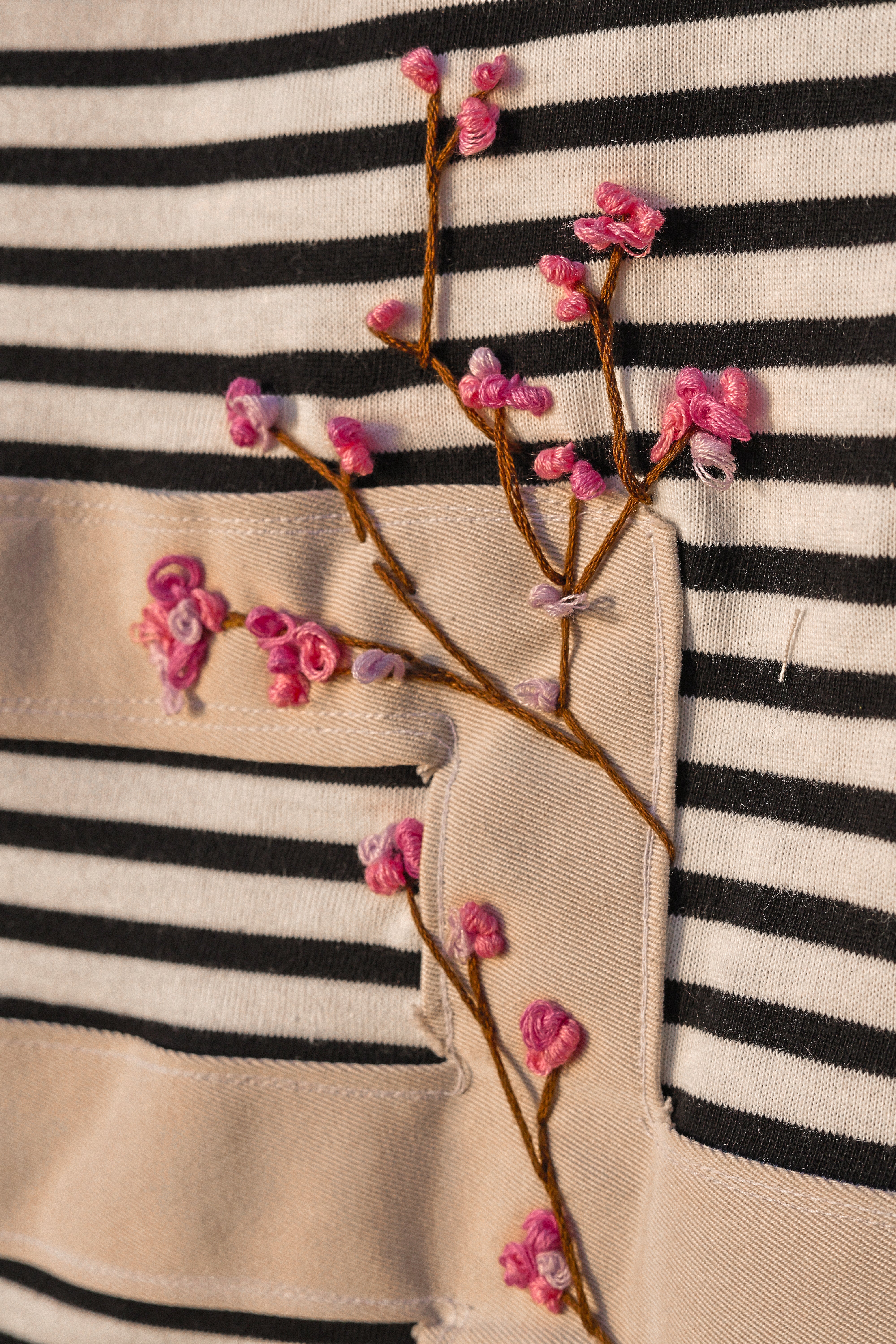 "STRIIIPED" soft pink longsleeve