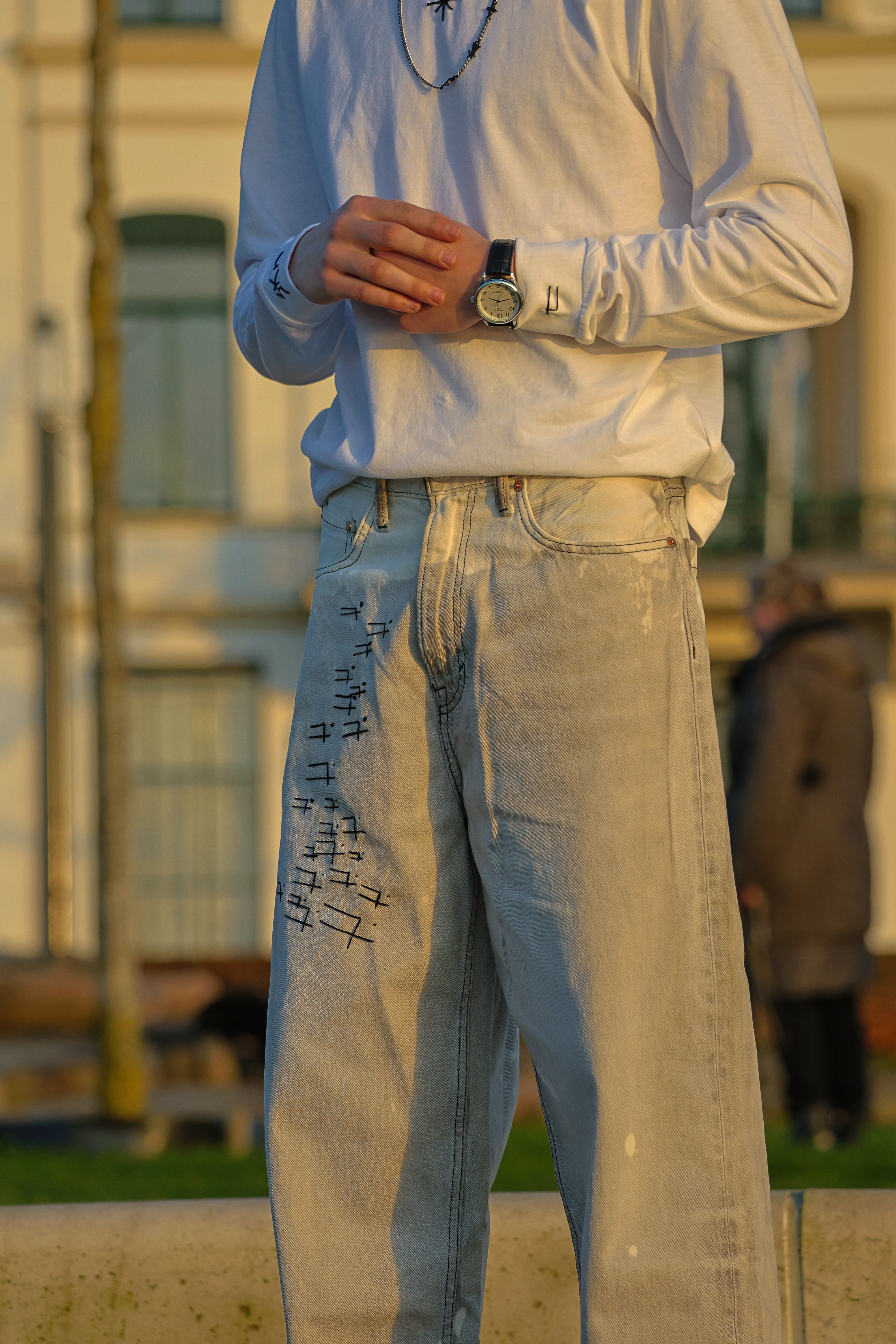 "VOIIID" jeans