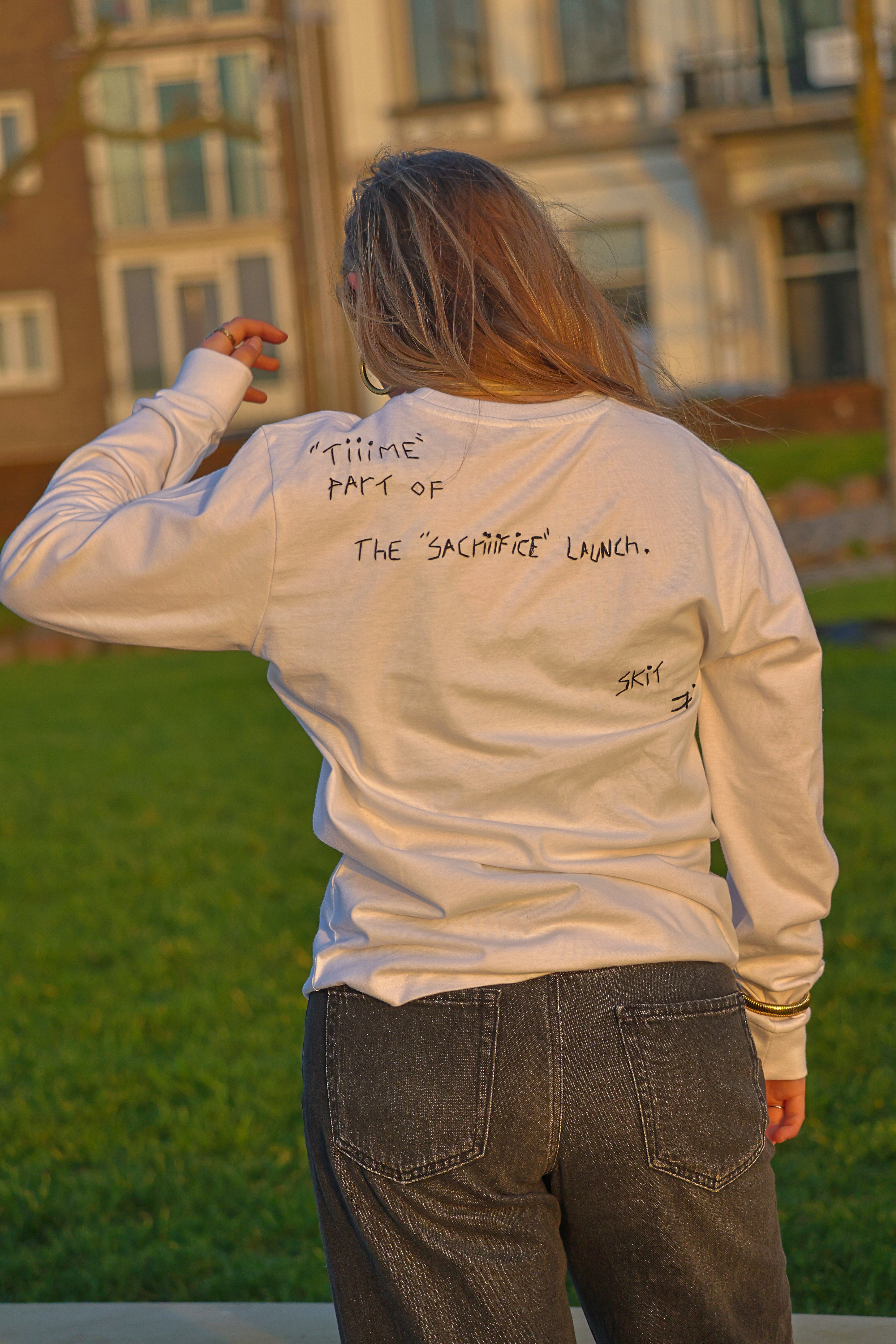"TIIIME" longsleeve