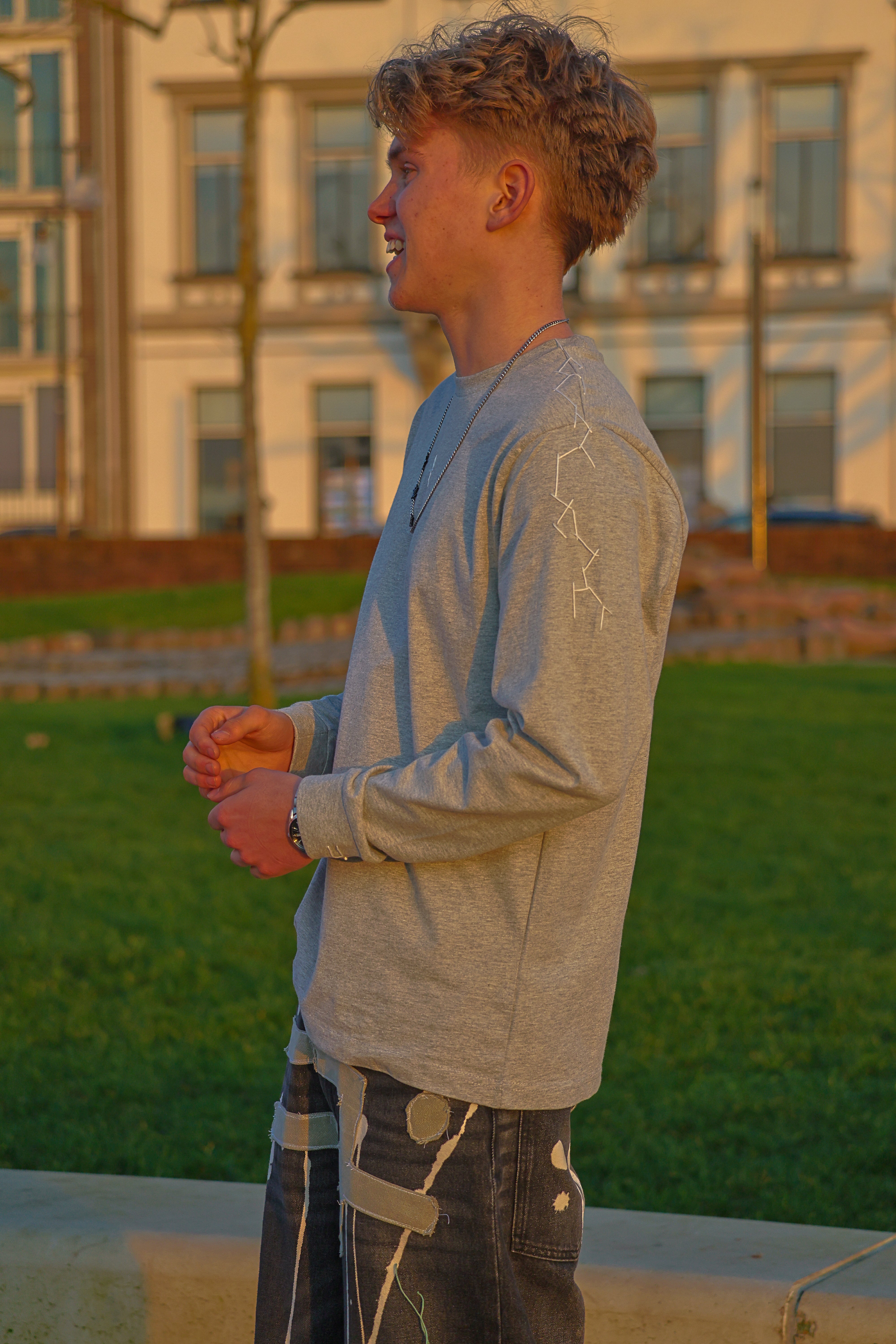 "STRIIICT" longsleeve