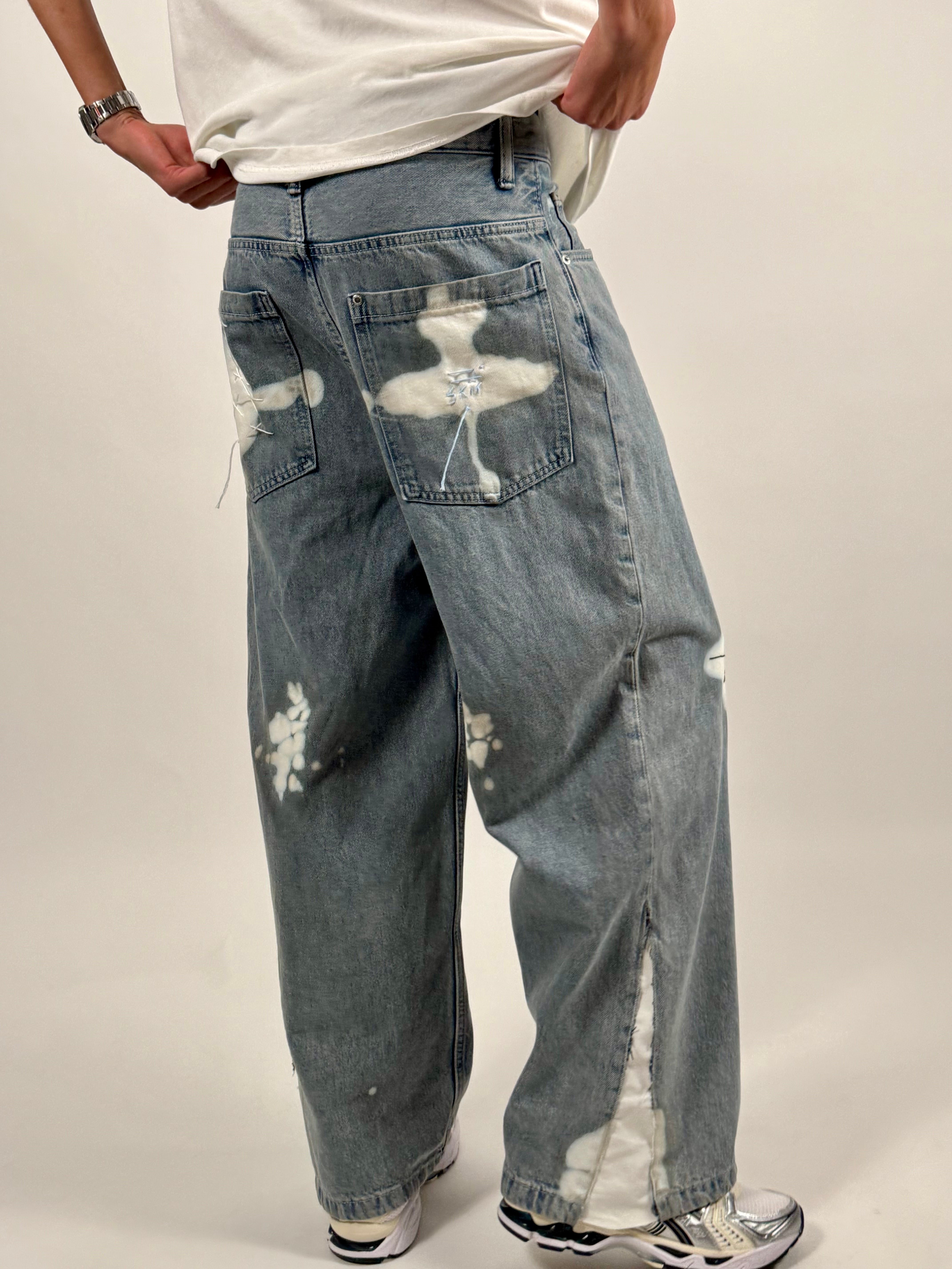 "NIIIGHTLIFE" jeans
