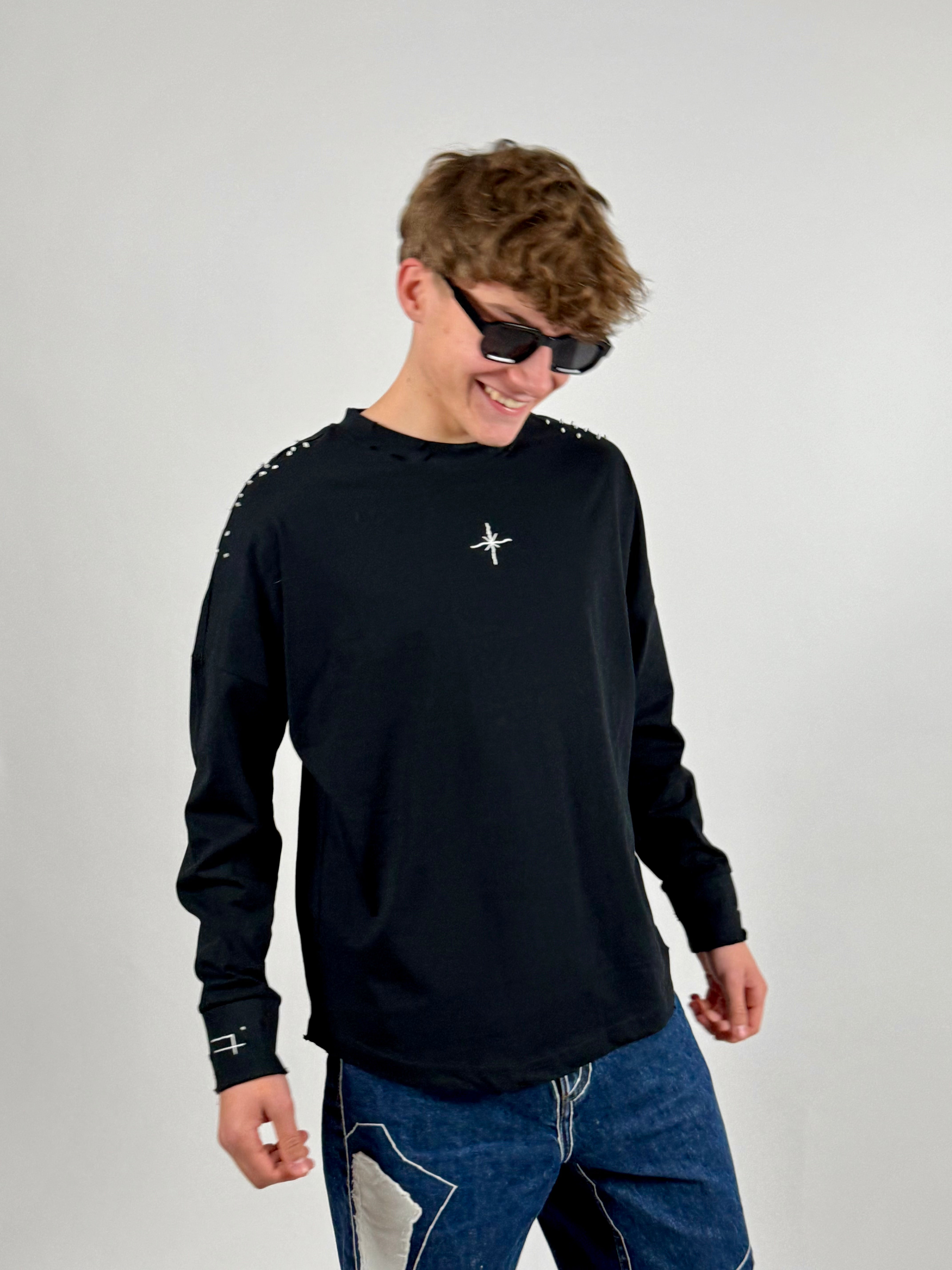 "MIIIDNIGHT" black longsleeve