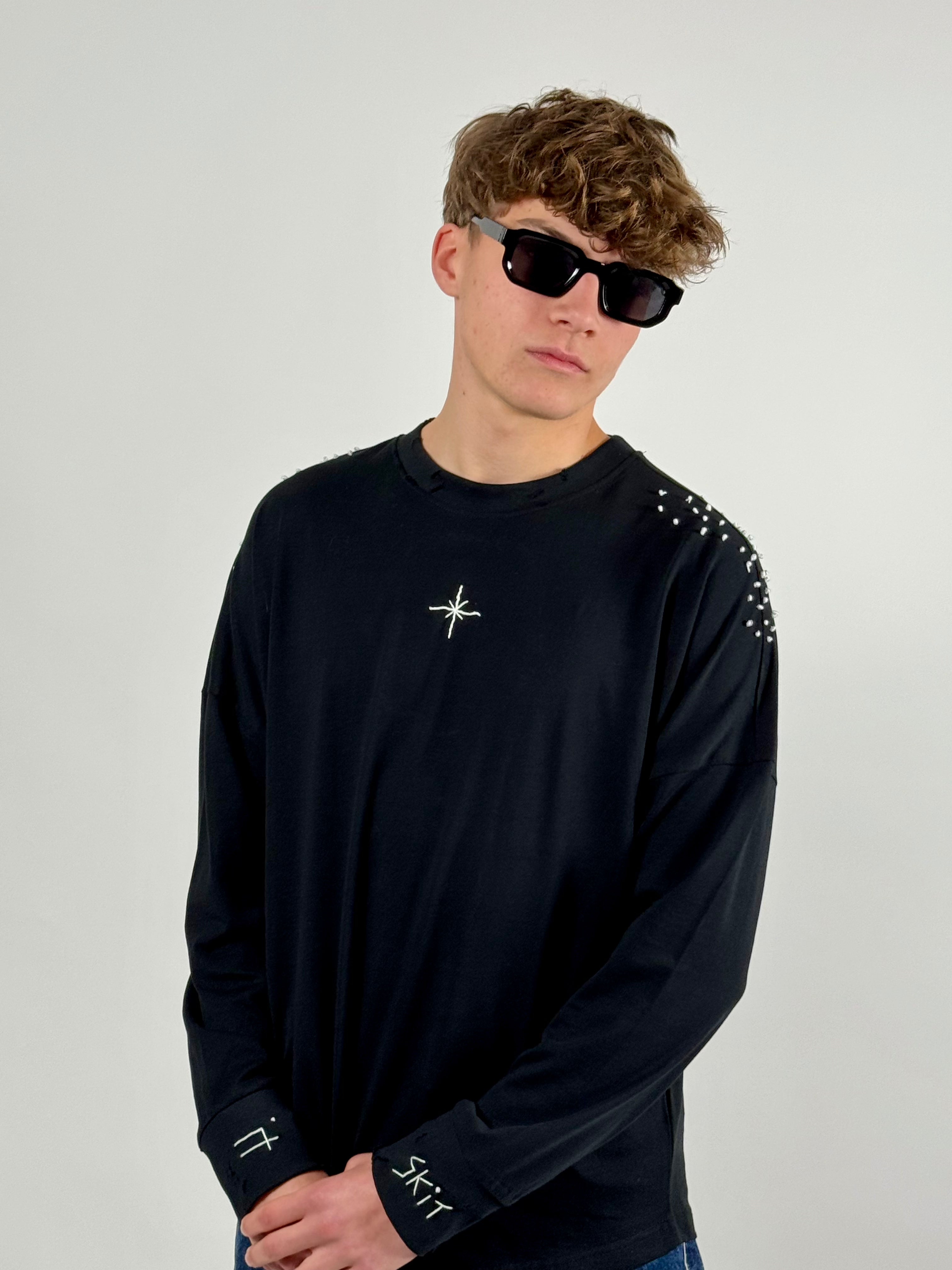 "MIIIDNIGHT" black longsleeve