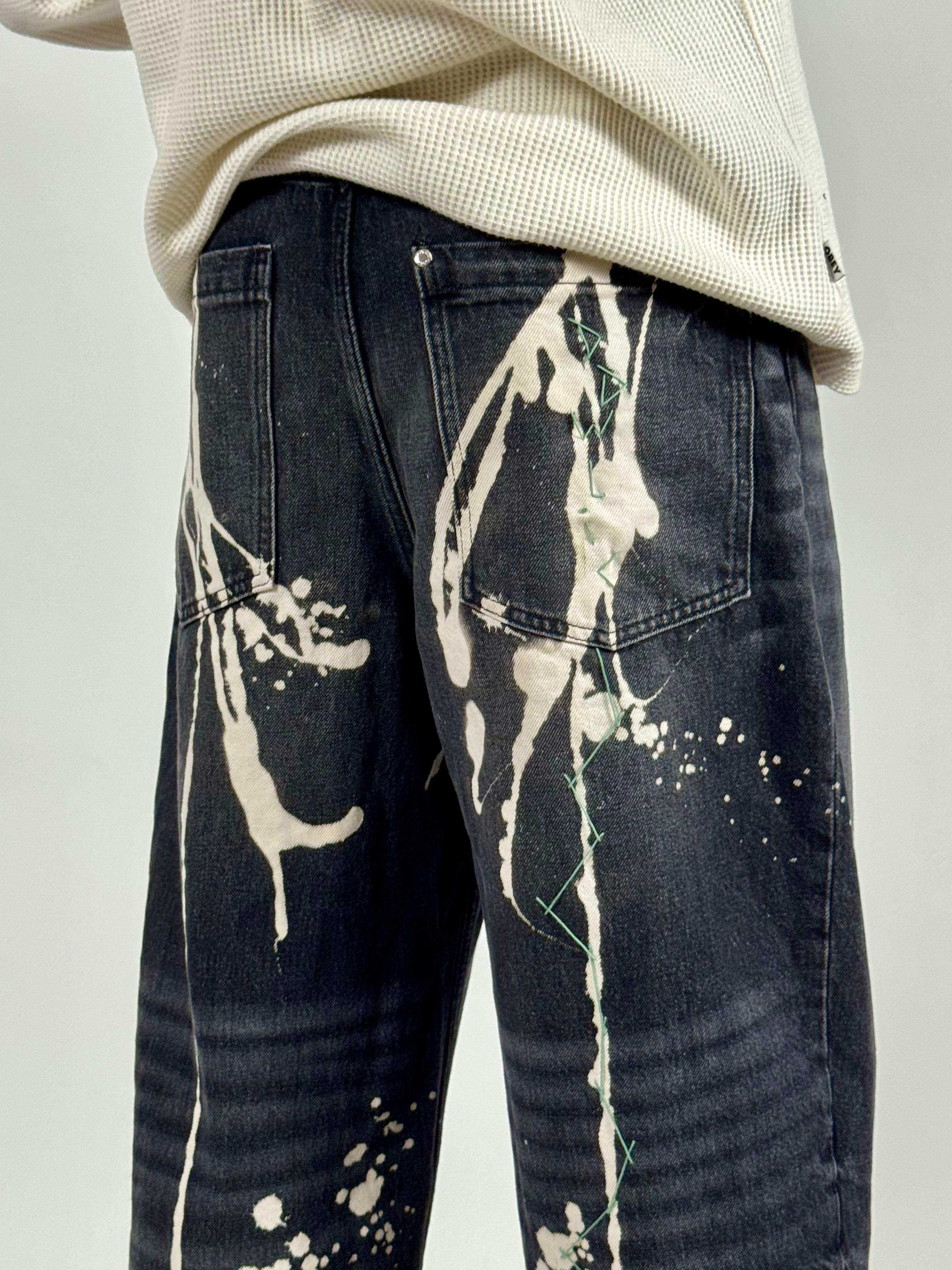 "DYSTOPIIIA" jeans