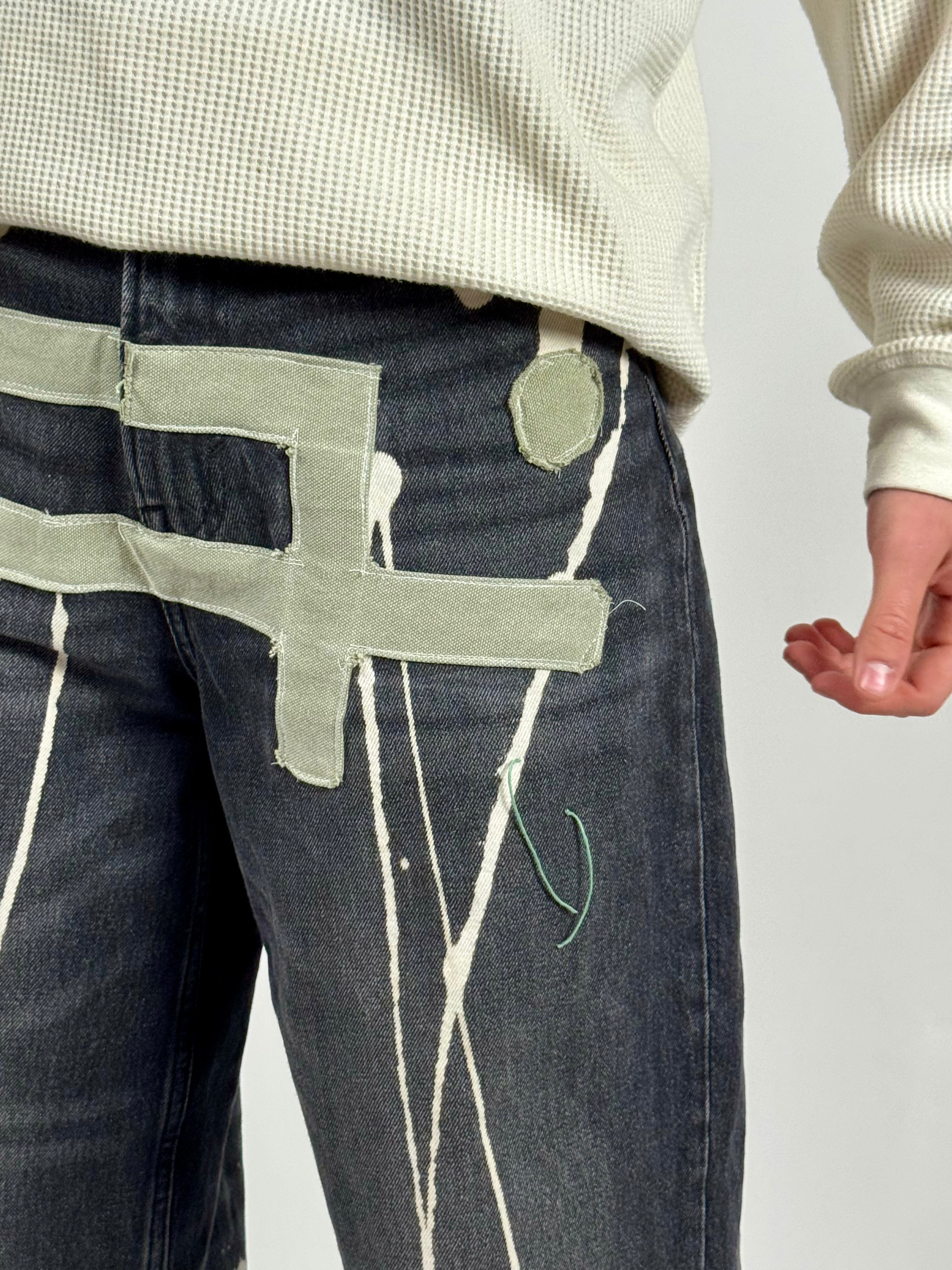 "DYSTOPIIIA" jeans