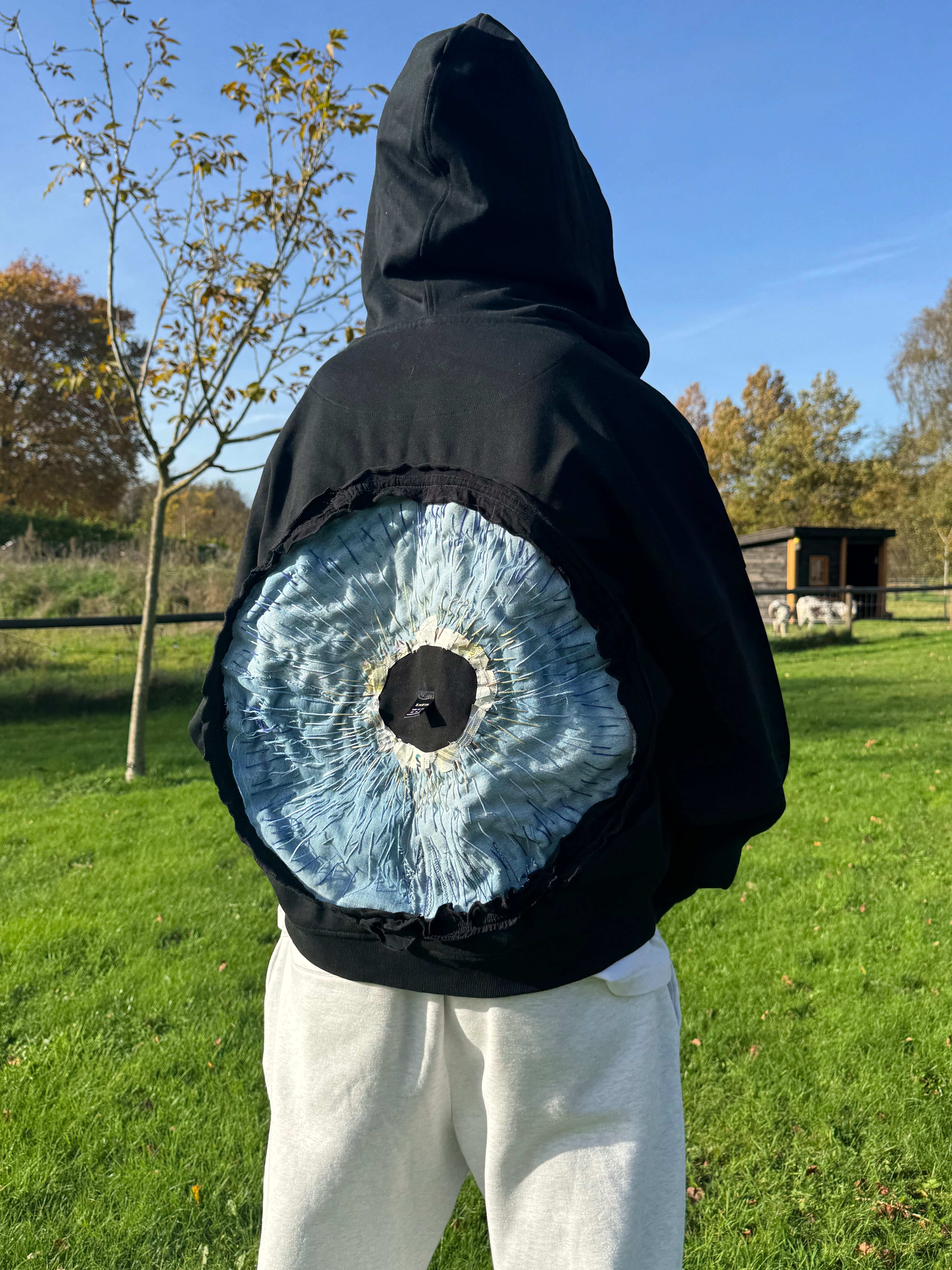 "IGNORANCE IS BLIIISS" zip-hoodie