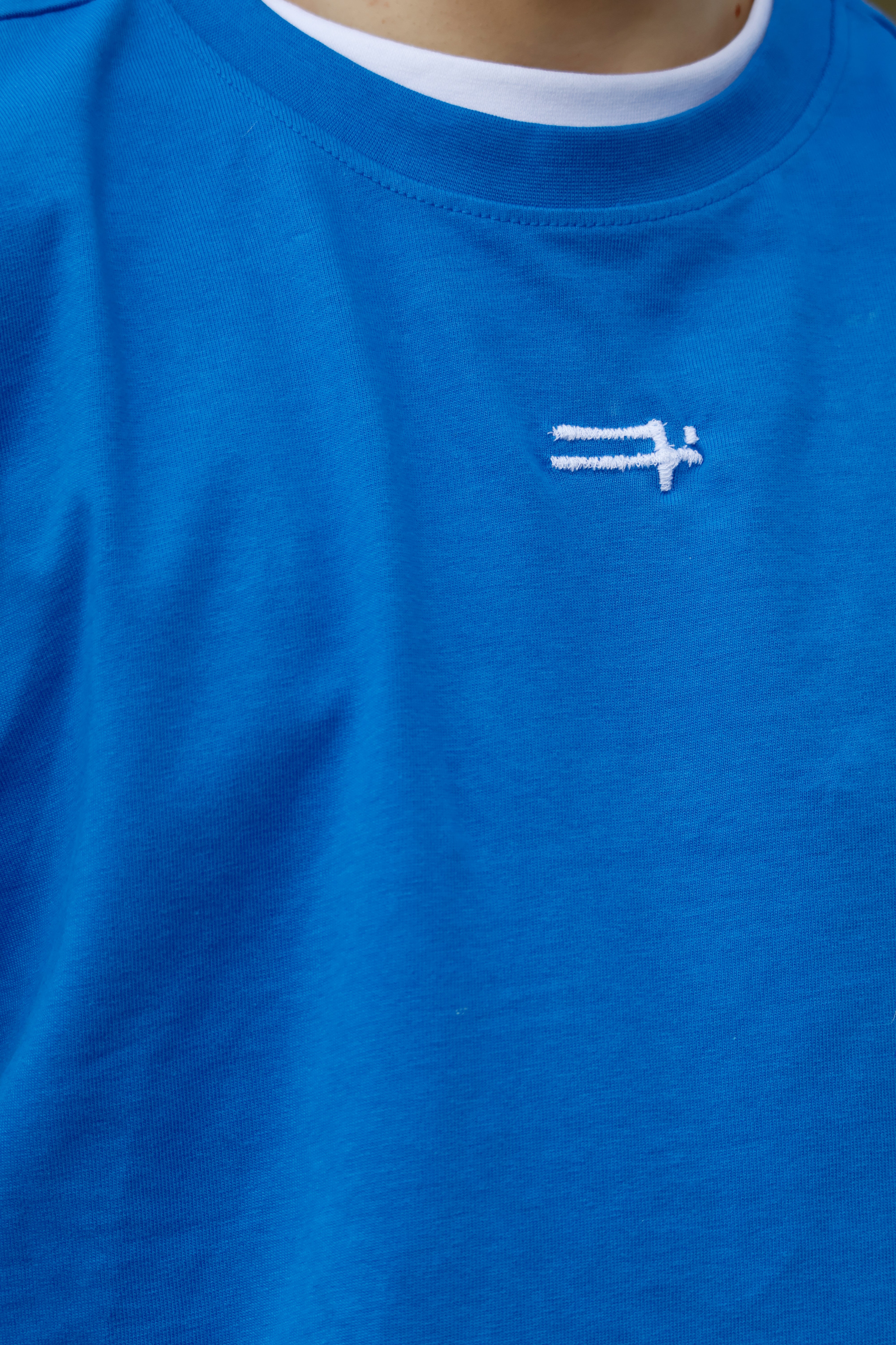 "PRAIIISED" shirt