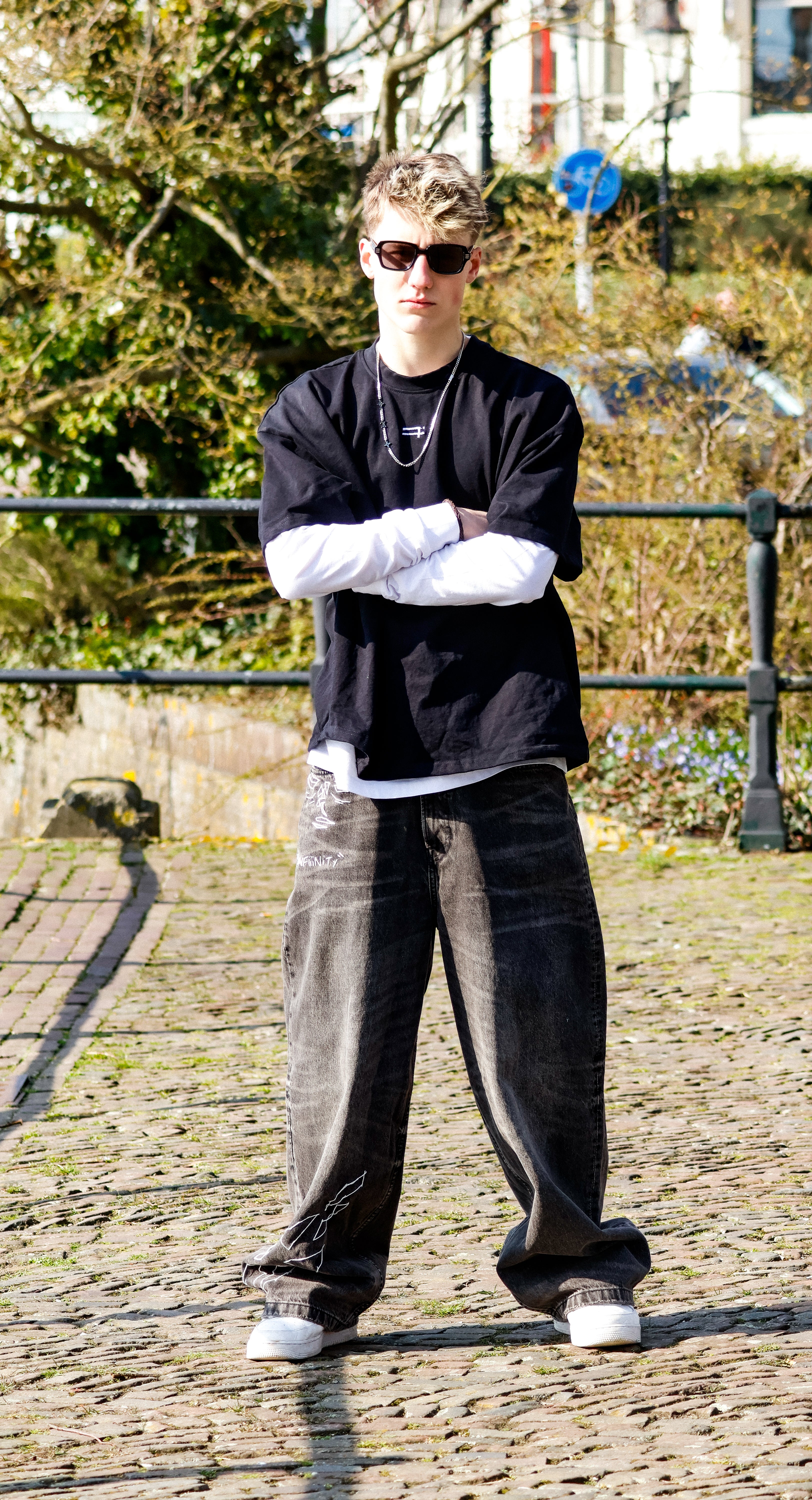 "LIIINGER" jeans