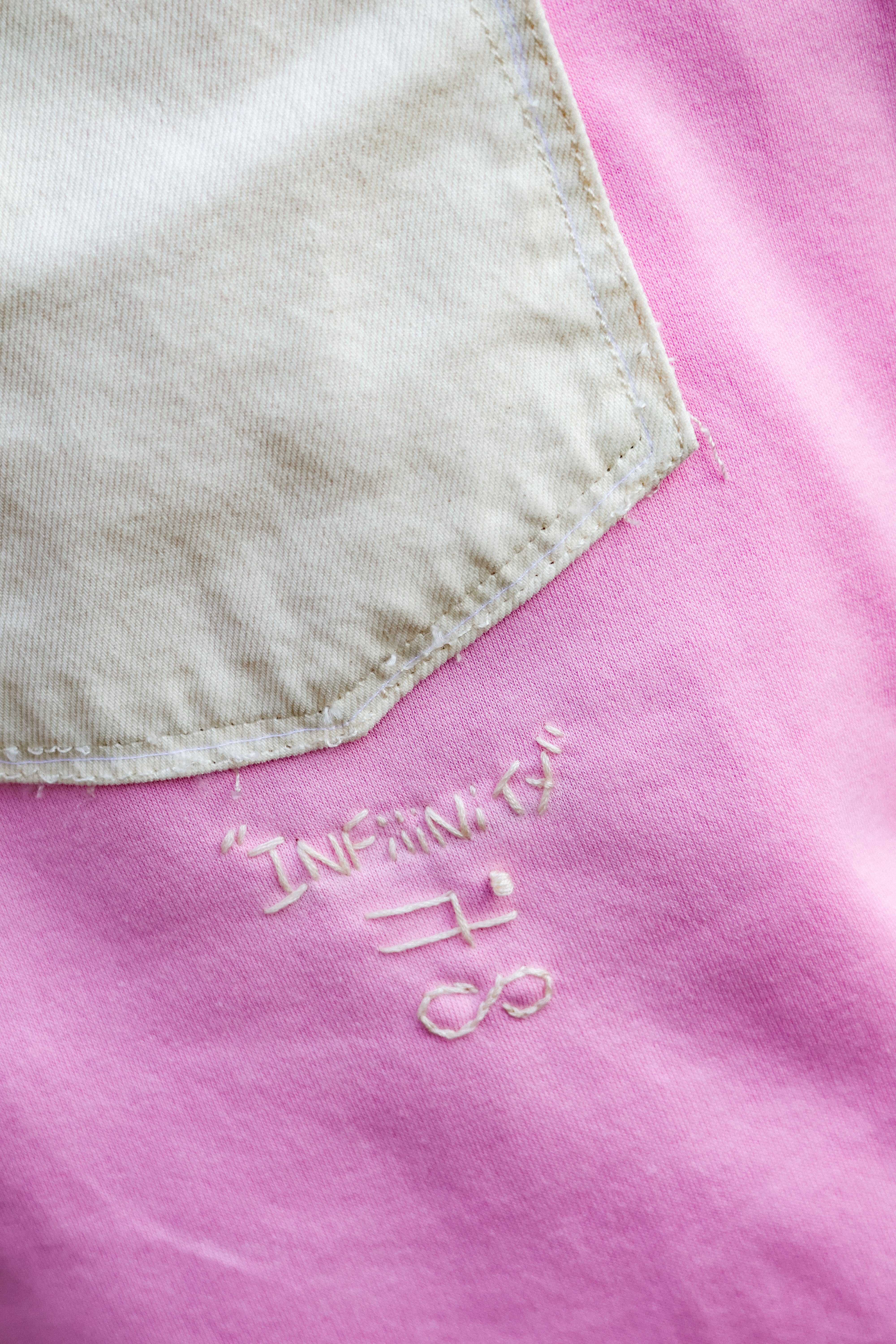 "SIDE TO SIIIDE" zip-hoodie