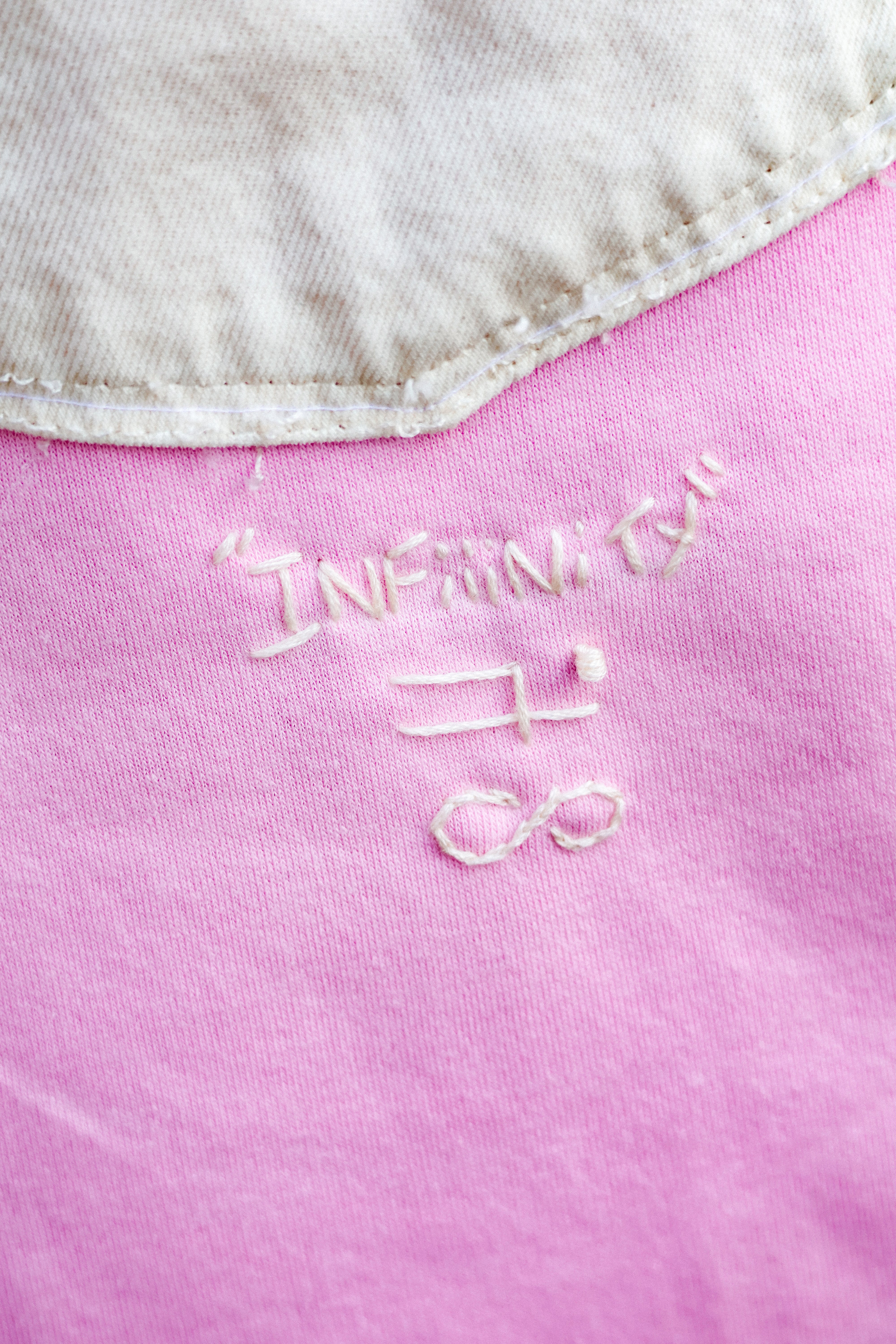 "SIDE TO SIIIDE" zip-hoodie