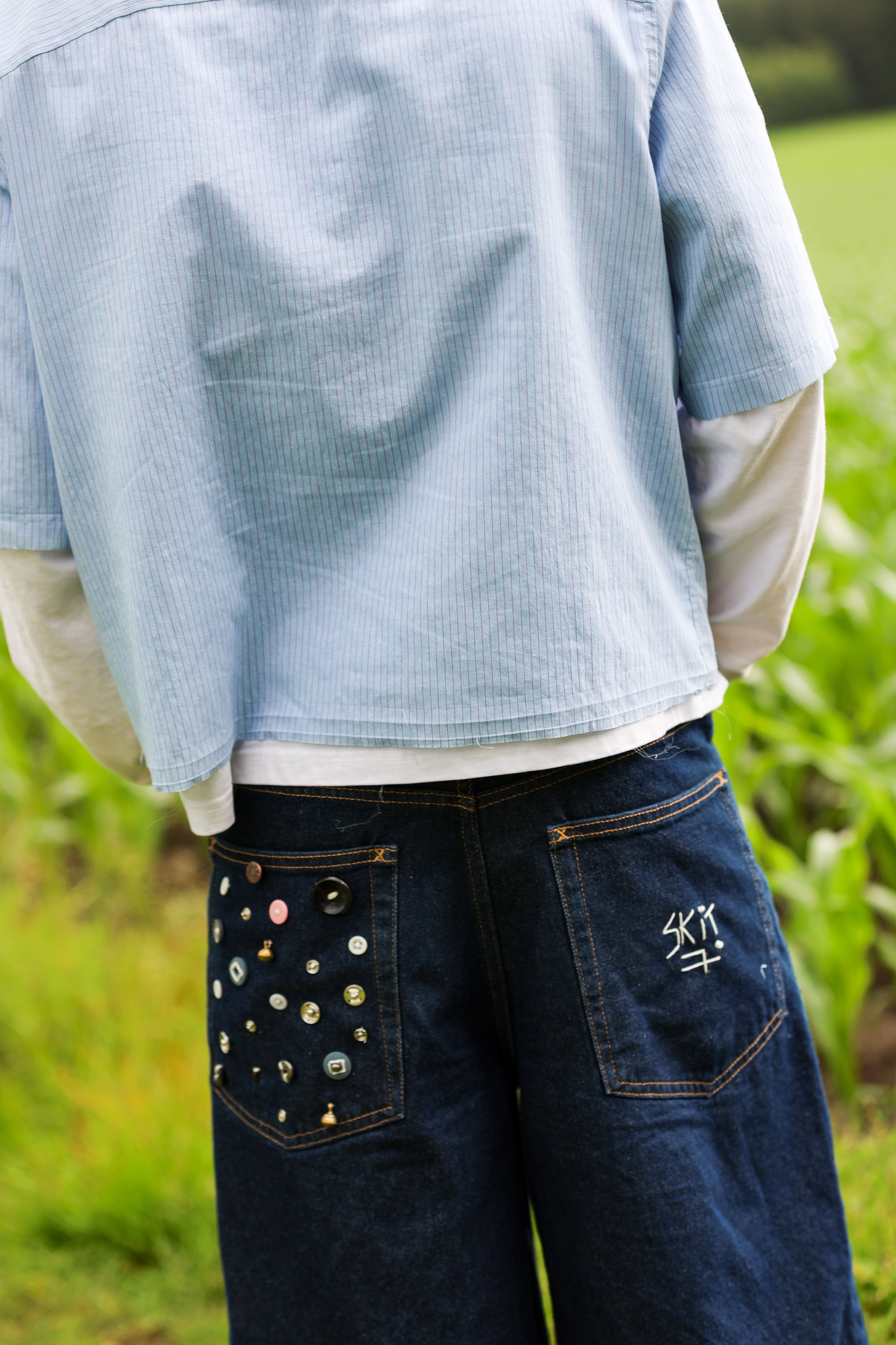"AMNESIIIA" blouse
