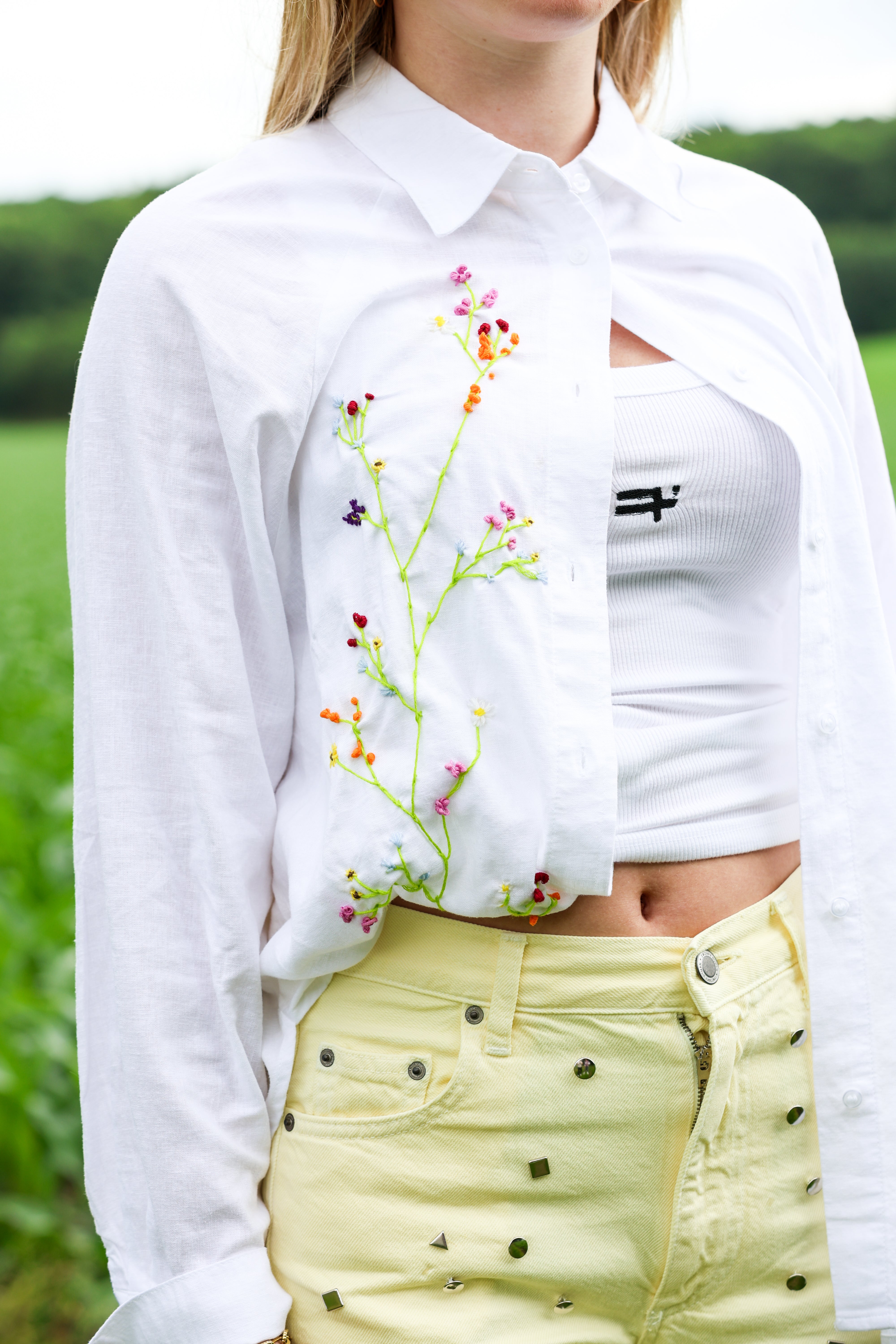 "VIIINE" blouse